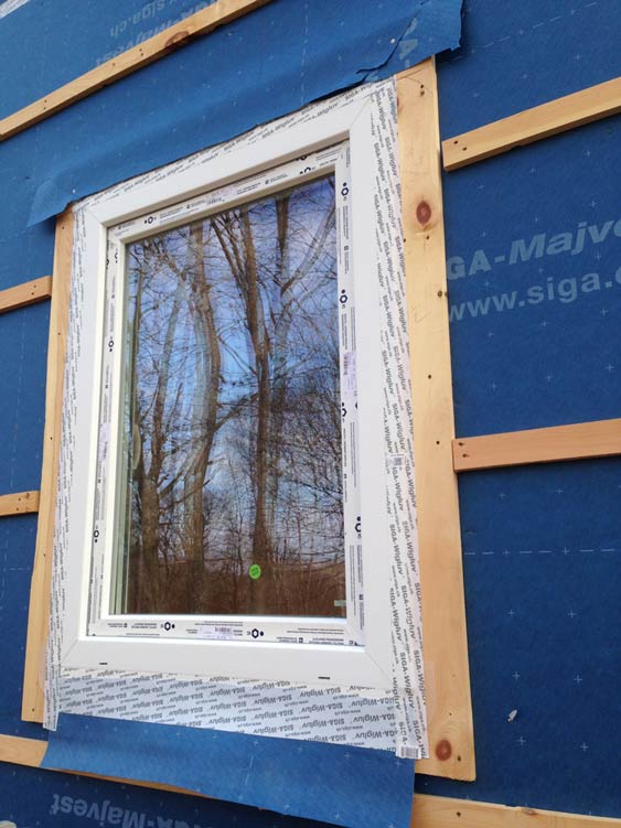 SIGA Majvest 200 – Membrane Extérieure Coupe-Vent et Imperméable (4,9 pi de large)