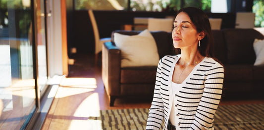 Chanvre vs laine minérale : comparaison technique pour une isolation acoustique de grande qualité